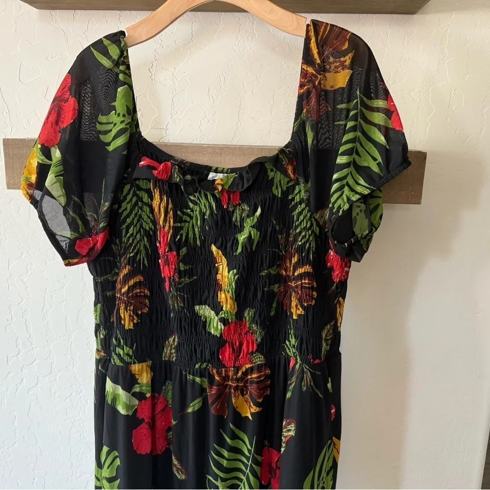 Siren Lily|Floral Maxi Dress with Tropical Print,Dark floral design•••Plus 2X